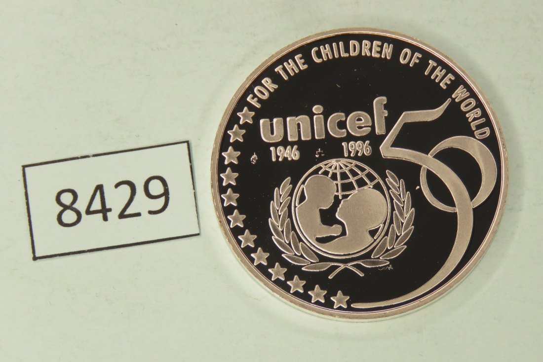  8429 Belgien 1996  5 ECU  50 Jahre UNICEF  22,85 g Silber 0.833   