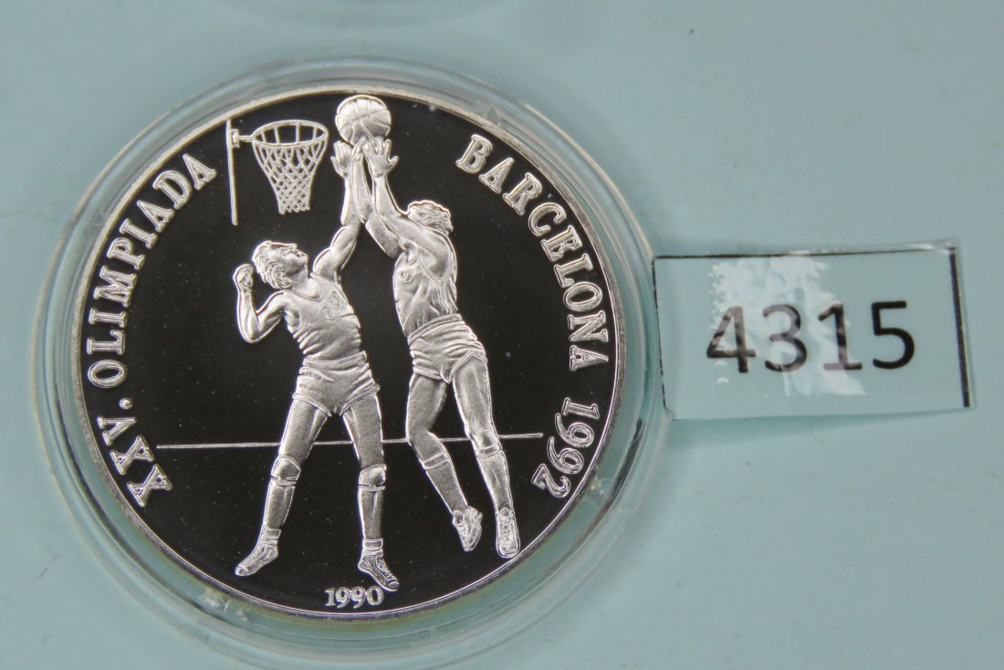  4315 Cuba  1990 - 10 Pesos - Olympia Basketball - 28 g Silber 0.925   