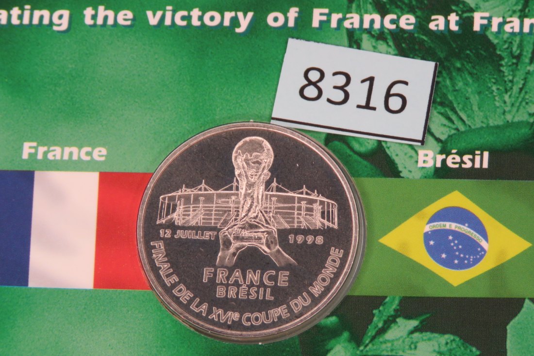  8316 Frankreich 1998 - 5 Francs 13 g Silber 0.900 Fußball WM im Originalkarton   