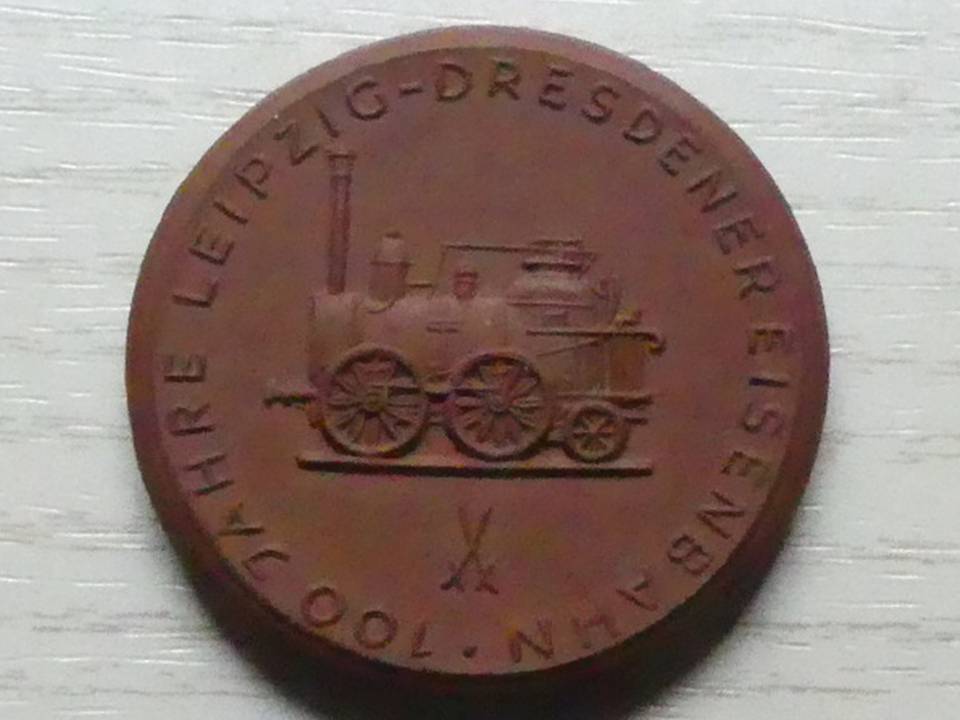  Böttger Steinzeug Medaille 100 Jahre Eisenbahn 1937 Dampflok, HK, Top-Zustand   