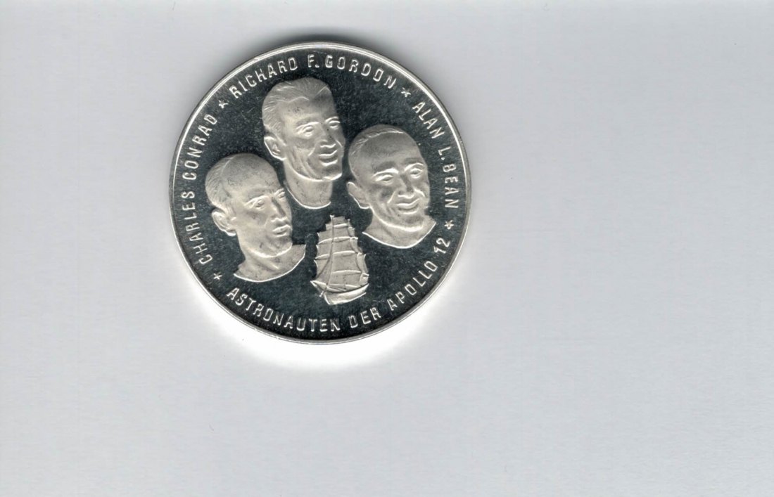  Silbermedaille 2. Mondlandung Astronauten der Apollo 12 Ag 999/15 g USA Spittalgold9800 (3469   