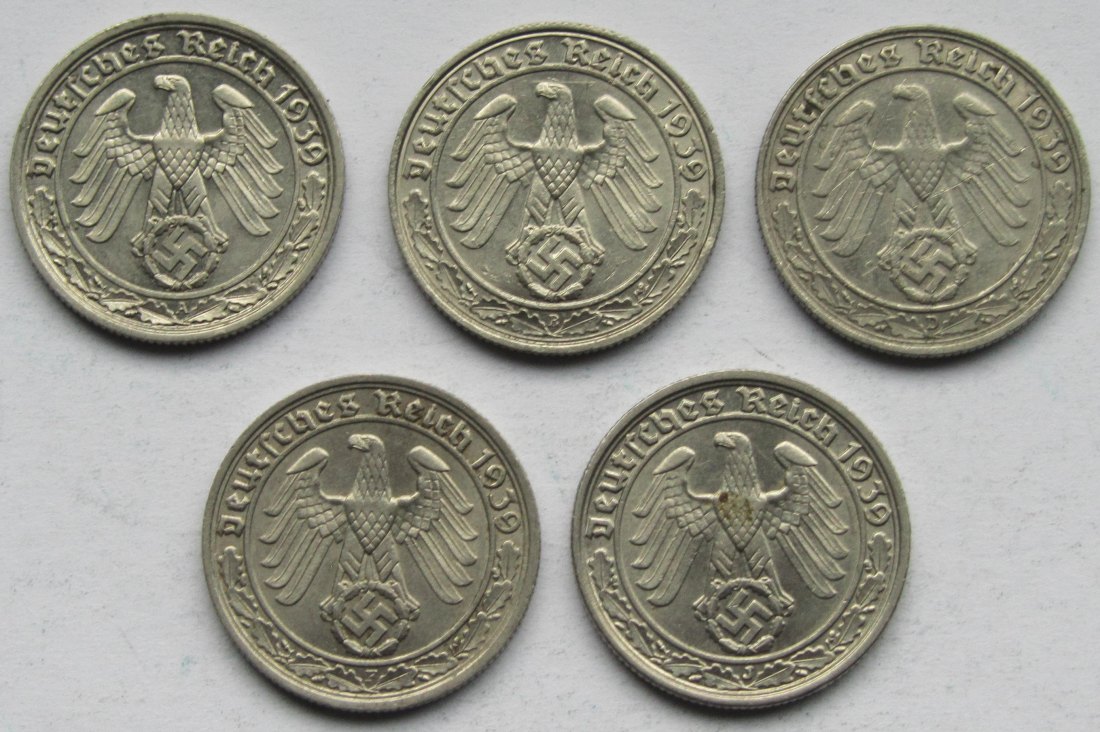  Deutsches Reich: 50 Pfennig 1939 A + B + D + F + J   