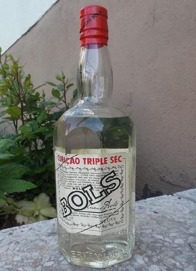  BOLS Curacao Triple Sec Likör 0.7 Liter 39% Alc Antikspirituose aus den 1990ern   