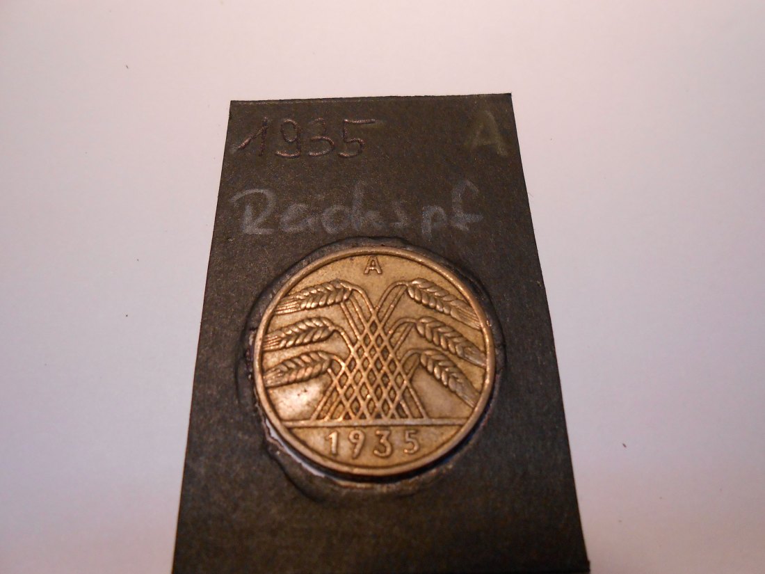  P37. 10 Reichspfennig, 1935 A, Al-Bronze   