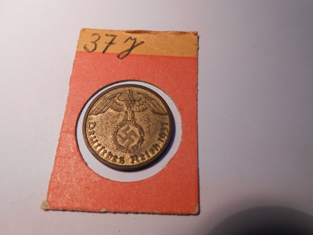  P71. 10 Reichspfennig 1937 J, Al-Bronze   