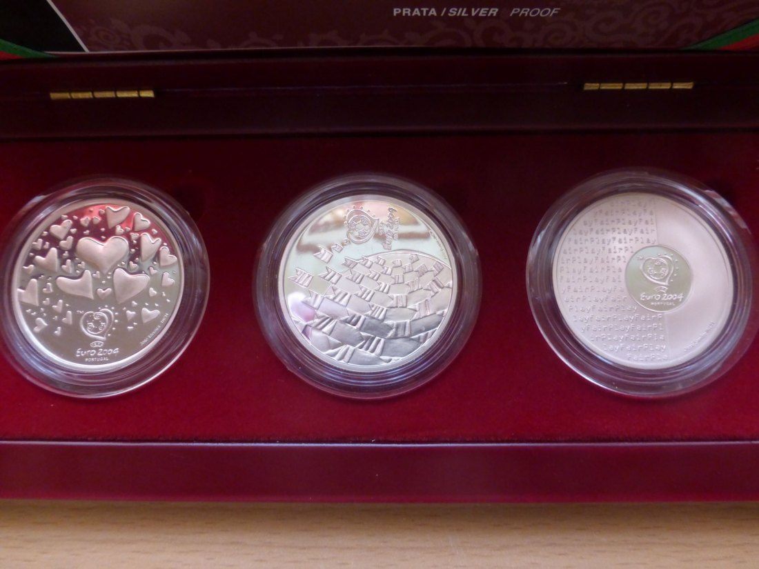  3 Oz Silber Proof Set Portugal zur Fußball-EM 2004 mit Holzetui und COA   