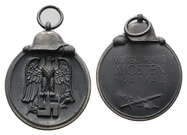  Medaille; Winterschlacht im Osten 1941/42; gehenkelt; 20,50 g; Ø 35,78 mm   