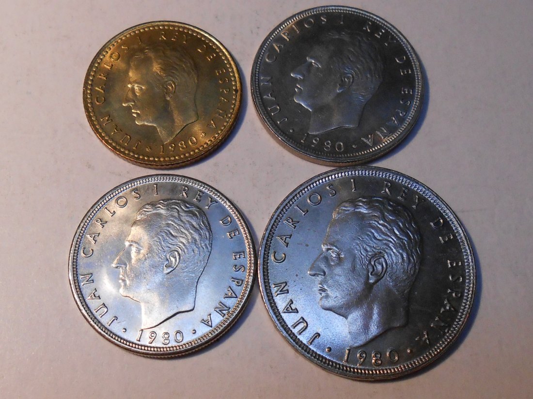  M.172. Spanien 4er Lot, 1 Peseta 1980, 5 Pesetas 1980, 5 Pesetas 198 , 25 Pesetas 1980   