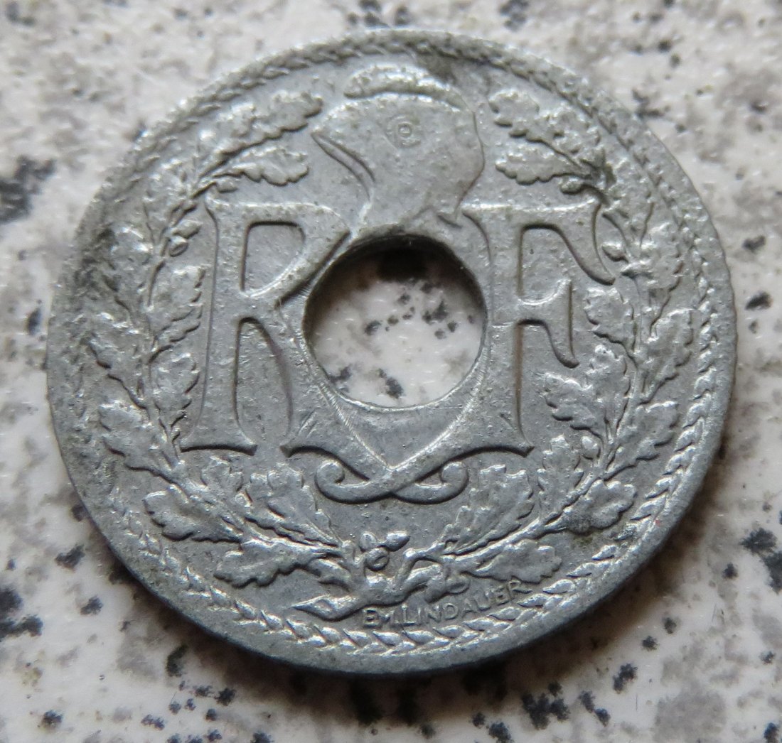  Frankreich 10 Centimes 1941, KM 896, besser   