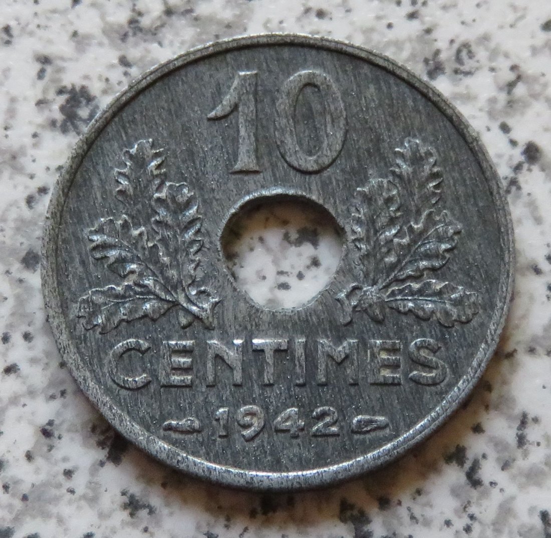  Frankreich 10 Centimes 1942, KM 898, besser   