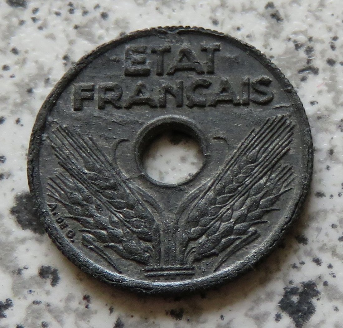  Frankreich 10 Centimes 1943, KM 903, besser   