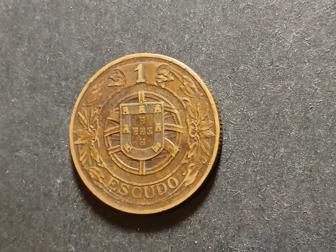  Portugal - 1 Escudo 1924   