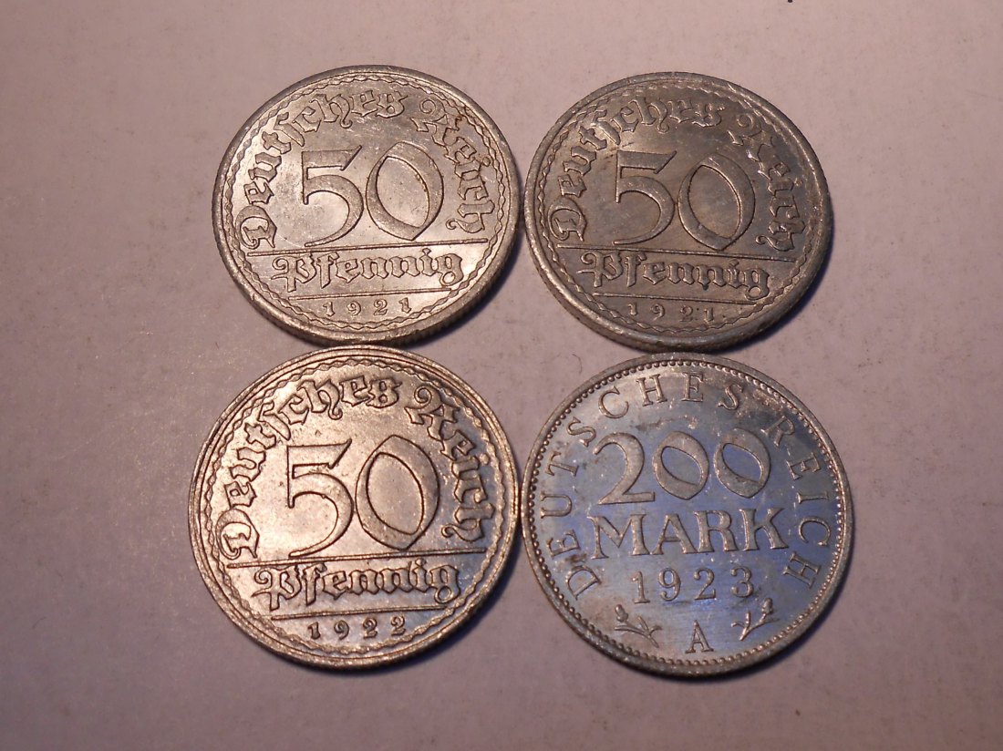  M.217. Weimarer Republik 4er Lot, 50 Pfennig (Jäger 301) 1921 A, 1921 E, 1921 J und 1922 E für 2,50   