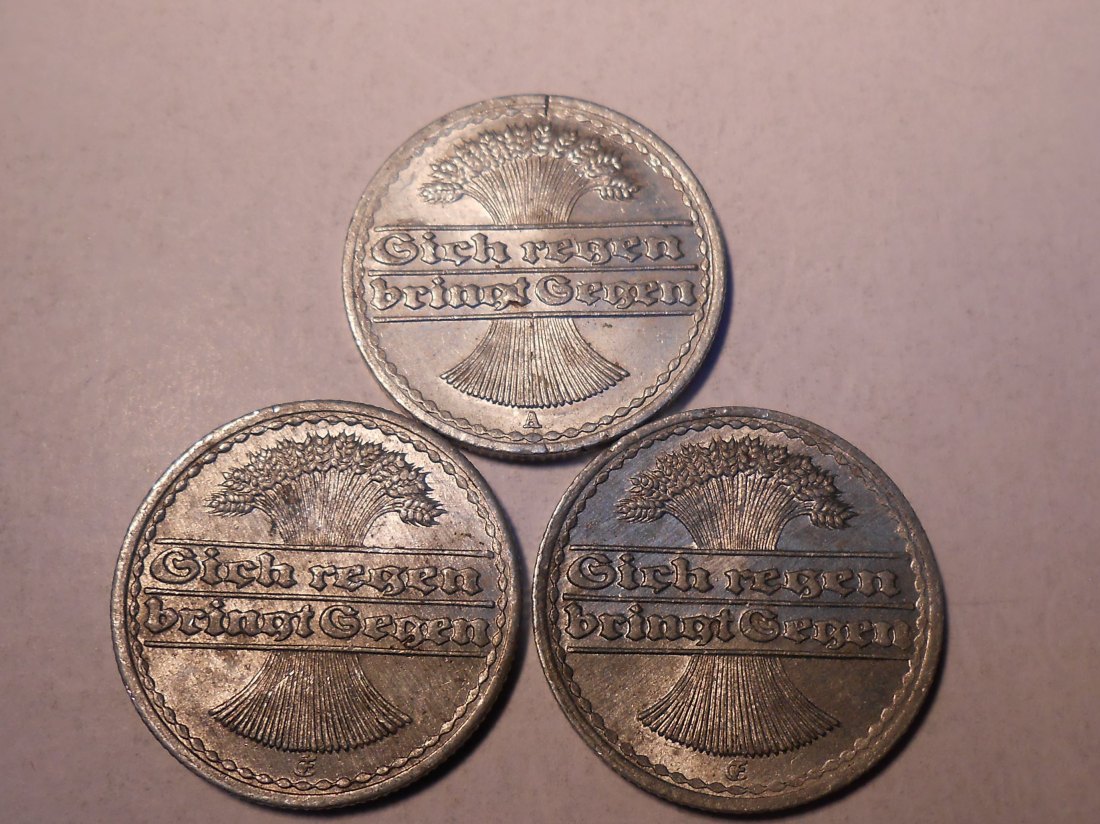  M.219. Weimarer Republik 3er Lot, 50 Pfennig (Jäger 301) 1921 A, 1921 E und 1922 E   