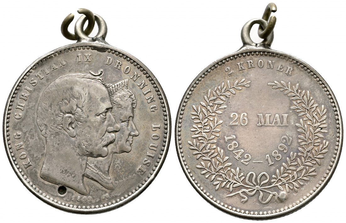 PEUS 2416 Dänemark 23,13 g Feinsilber. Goldene Hochzeit Christian IX. (1863-1906) 2 Kronen 1892 Gehenkelt, fast sehr schön