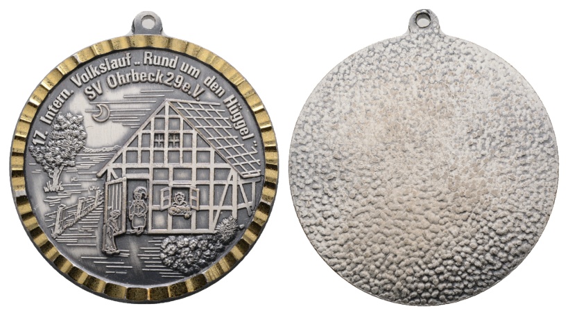  Medaille; 17. int. Hasberger Volkslauf; SV Ohrbeck 29 e.V.; gehenkelt, unedel; 45,58 g; Ø 49,8 mm   