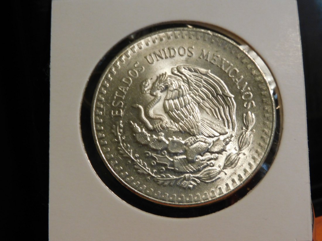  MEXICO 1 ONZA 1983.GRADE-PLEASE SEE PHOTOS.   