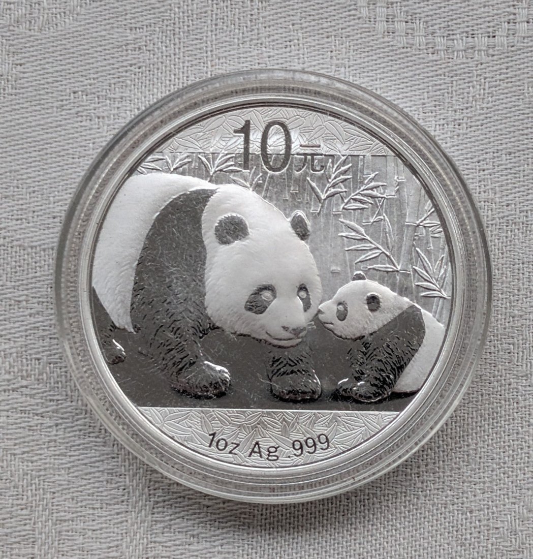  China Panda in Silber 1 Oz Jahrgang 2011   