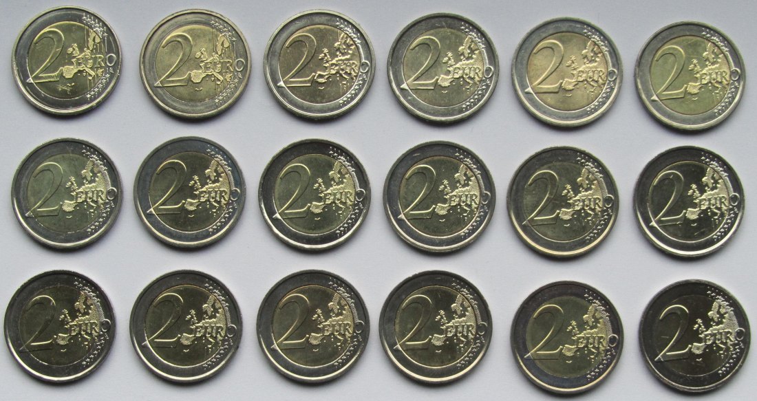  Belgien: Lot aus 18 verschiedenen 2-Euro-Gedenkmünzen   